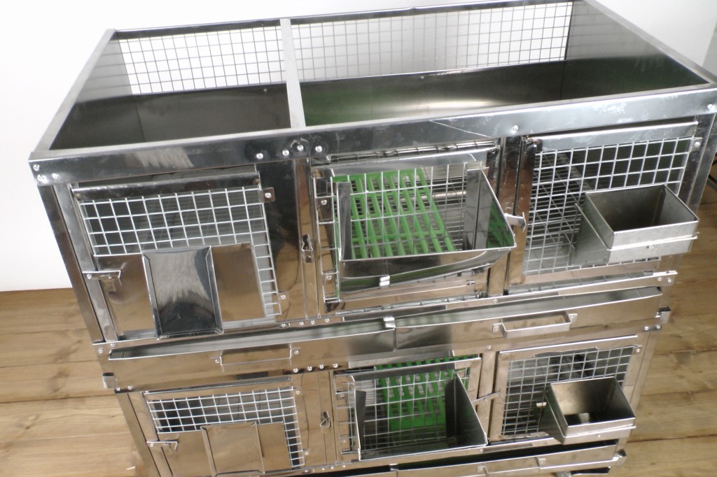 фото клетки "Целая КМ-1-95" для кролиководства