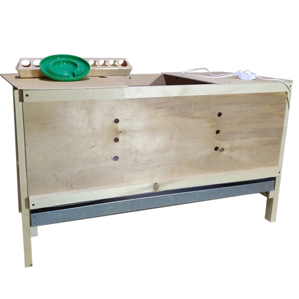 Брудер "Ящик-люкс" для перепелок