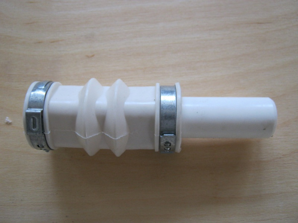 Переходник 22мм 74bf-МГКТК22 с клипсами квадратной на круглую трубу