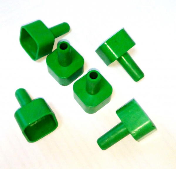 Переходник для линии поения ф10 Переходник для линии поения ф10