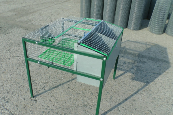 Клетка "КМ-2С-стандарт" для промышленного кролиководства Клетка "КМ-2С-стандарт" для промышленного кролиководства