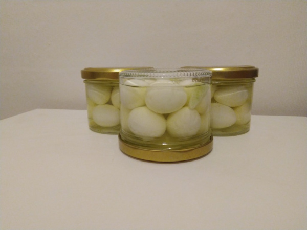 Яйца перепелиные маринованные "Пряные"