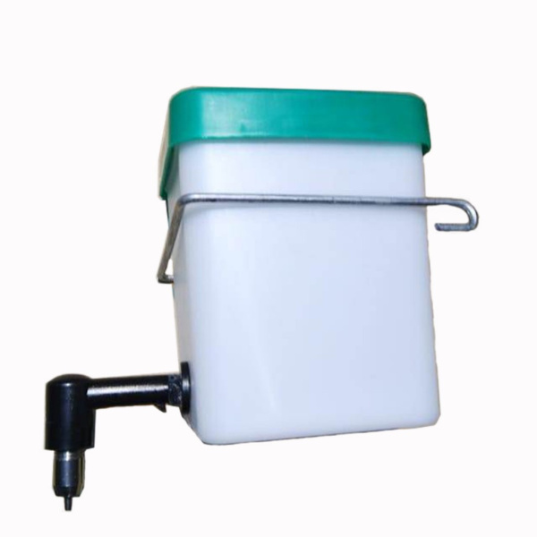 Ниппельная поилка Хобби-1 с бачком для кролиководства