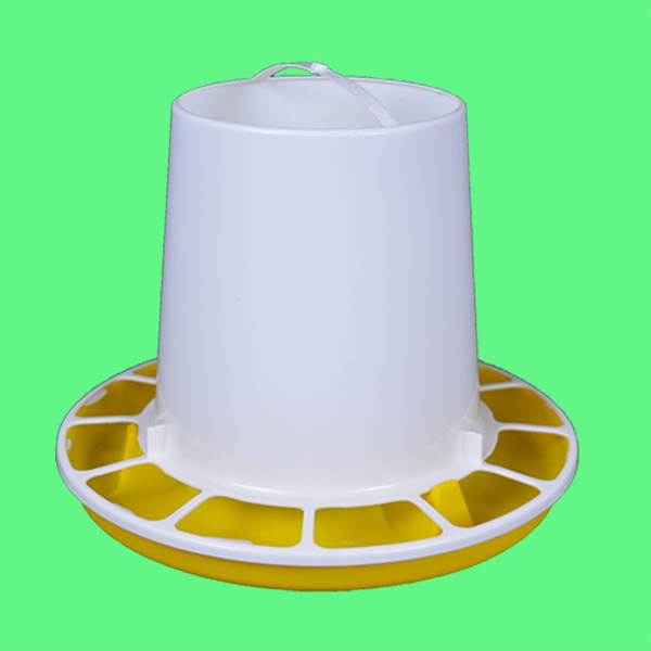 Бункерная кормушка на м2,5кг