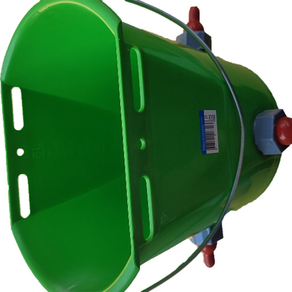 Ведро с 3 сосками для поения 8 л