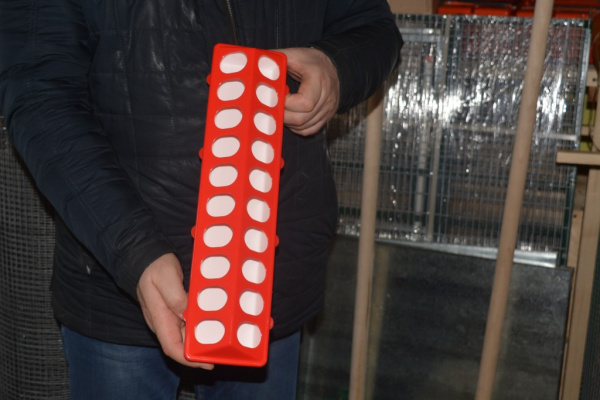 Лотковая кормушка 74bf-Б40